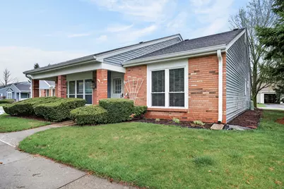 7225 Oxford Circle, Fox Lake, IL 60020 - Photo 1