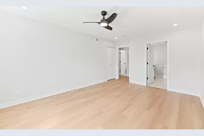 5019 Mulford Street #201, Skokie, IL 60077 - Photo 11