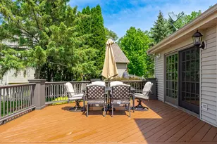 201 Tulip Cir, Island Lake, IL 60042 - Photo 43
