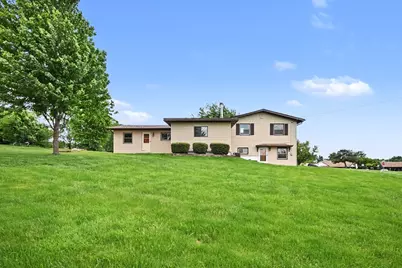 2 Briarcliff Road, Montgomery, IL 60538 - Photo 25