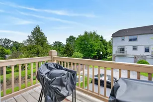 329 Bennett Dr, Carol Stream, IL 60188 - Photo 17