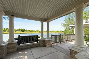 329 Bennett Dr, Carol Stream, IL 60188 - Photo 19
