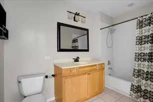 7243 Madison St, Forest Park, IL 60130 - Photo 23
