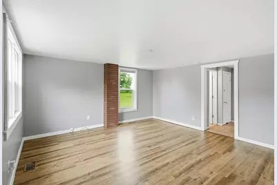 447 N Birch Street, Manteno, IL 60950 - Photo 5