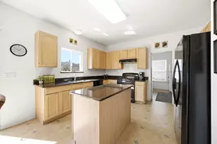 2905 Plumrose Ln, McHenry, IL 60050 - Photo 9