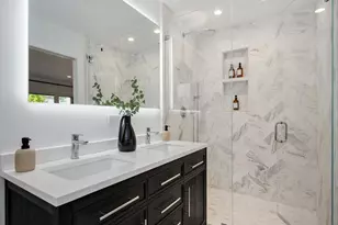 1938 W School St, Chicago, IL 60657 - Photo 21