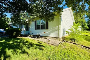 1609 Kiowa Dr, Marion, IL 62959 - Photo 5