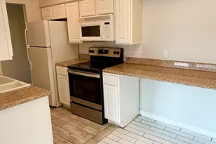 605 N Wolf Rd, Hillside, IL 60162 - Photo 7
