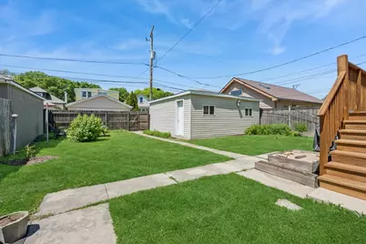 3810 N Mozart Street, Chicago, IL 60618 - Photo 19