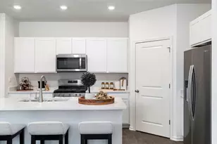 6300 Redwood Trl, Wonder Lake, IL 60097 - Photo 29