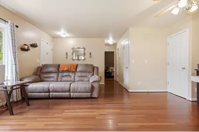 820 S Locust Street, Pontiac, IL 61764 - Photo 11