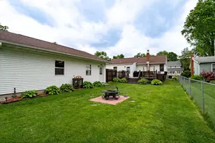 820 S Locust St, Pontiac, IL 61764 - Photo 31