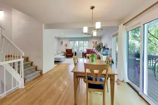 882 Poplar Ln, Deerfield, IL 60015 - Photo 5