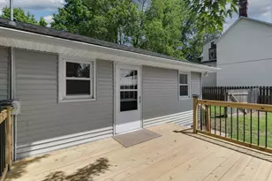 602 W 3rd St, Delavan, IL 61734 - Photo 39