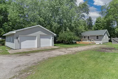 602 W 3rd Street, Delavan, IL 61734 - Photo 41