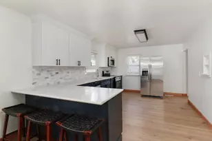 602 W 3rd St, Delavan, IL 61734 - Photo 9