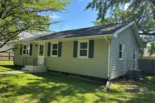 602 W 3rd St, Delavan, IL 61734 - Photo 45