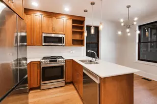 2132 N Oakley Ave, Chicago, IL 60647 - Photo 9