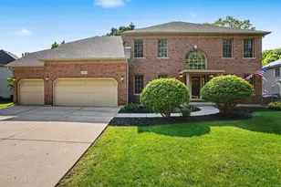 205 Willowwood Dr, Oswego, IL 60543 - Photo 1