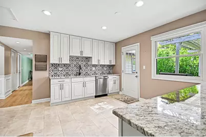 7801 Berkshire Court, Hanover Park, IL 60133 - Photo 5