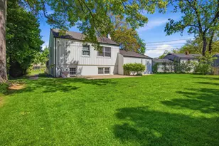 1917 E Cholo Ln, Mount Prospect, IL 60056 - Photo 23