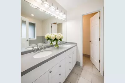 1410 E 48th Street, Chicago, IL 60615 - Photo 9