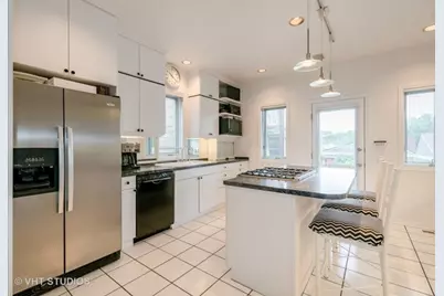 1410 E 48th Street, Chicago, IL 60615 - Photo 5