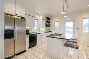 1410 E 48th St, Chicago, IL 60615 - Photo 5