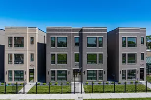 420 E 50th Pl, Chicago, IL 60615 - Photo 1