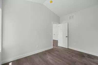 405 E Larmon Street, Tolono, IL 61880 - Photo 13