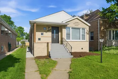 8243 S Wabash Avenue, Chicago, IL 60619 - Photo 1