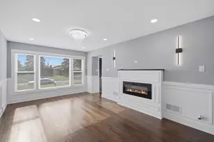 8243 S Wabash Ave, Chicago, IL 60619 - Photo 3