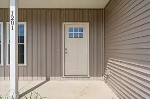 1201 Ridge Creek Rd, Savoy, IL 61874 - Photo 3