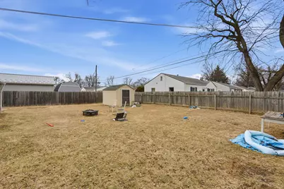 3202 W 67th Street, Davenport, IA 52806 - Photo 19