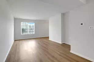 1161 Regent Dr, Mundelein, IL 60060 - Photo 15