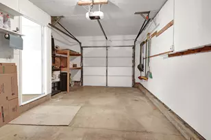 1161 Regent Dr, Mundelein, IL 60060 - Photo 33