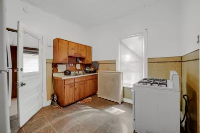 700 W 82nd Street, Chicago, IL 60620 - Photo 11