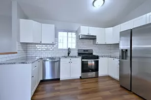 19 E Pineview Dr, Round Lake Park, IL 60073 - Photo 19