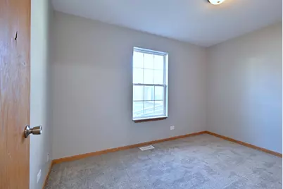 19 E Pineview Drive, Round Lake Park, IL 60073 - Photo 23