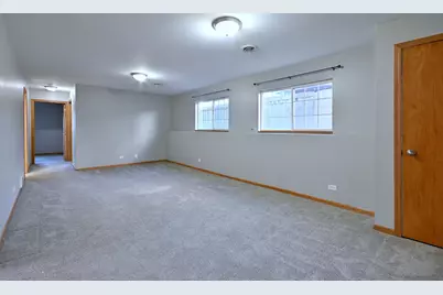 19 E Pineview Drive, Round Lake Park, IL 60073 - Photo 31