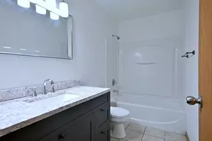 19 E Pineview Dr, Round Lake Park, IL 60073 - Photo 39