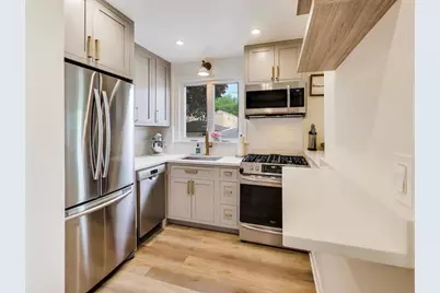 7530 W Devon Avenue, Chicago, IL 60631 - Photo 9