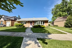 4138 Custer Ave, Brookfield, IL 60513 - Photo 1