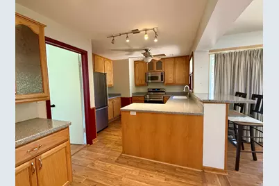 4138 Custer Avenue, Brookfield, IL 60513 - Photo 9