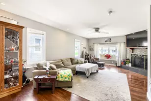 225 N May St, Hinckley, IL 60520 - Photo 3