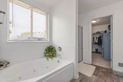 1195 Masters Parkway, Aurora, IL 60506 - Photo 17