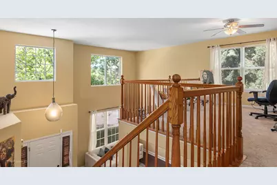 1195 Masters Parkway, Aurora, IL 60506 - Photo 11