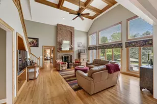 4N918 W Woods Dr, Saint Charles, IL 60175 - Photo 15