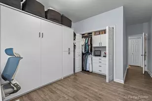680 N Green St, Chicago, IL 60642 - Photo 17