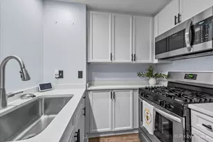 680 N Green St, Chicago, IL 60642 - Photo 7